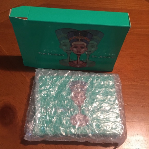 The Nubian by Juvia’s Eyeshadow Palette - Picture 7 of 8